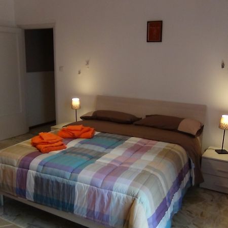 A Casa Di Franci Apartman Parma Kültér fotó