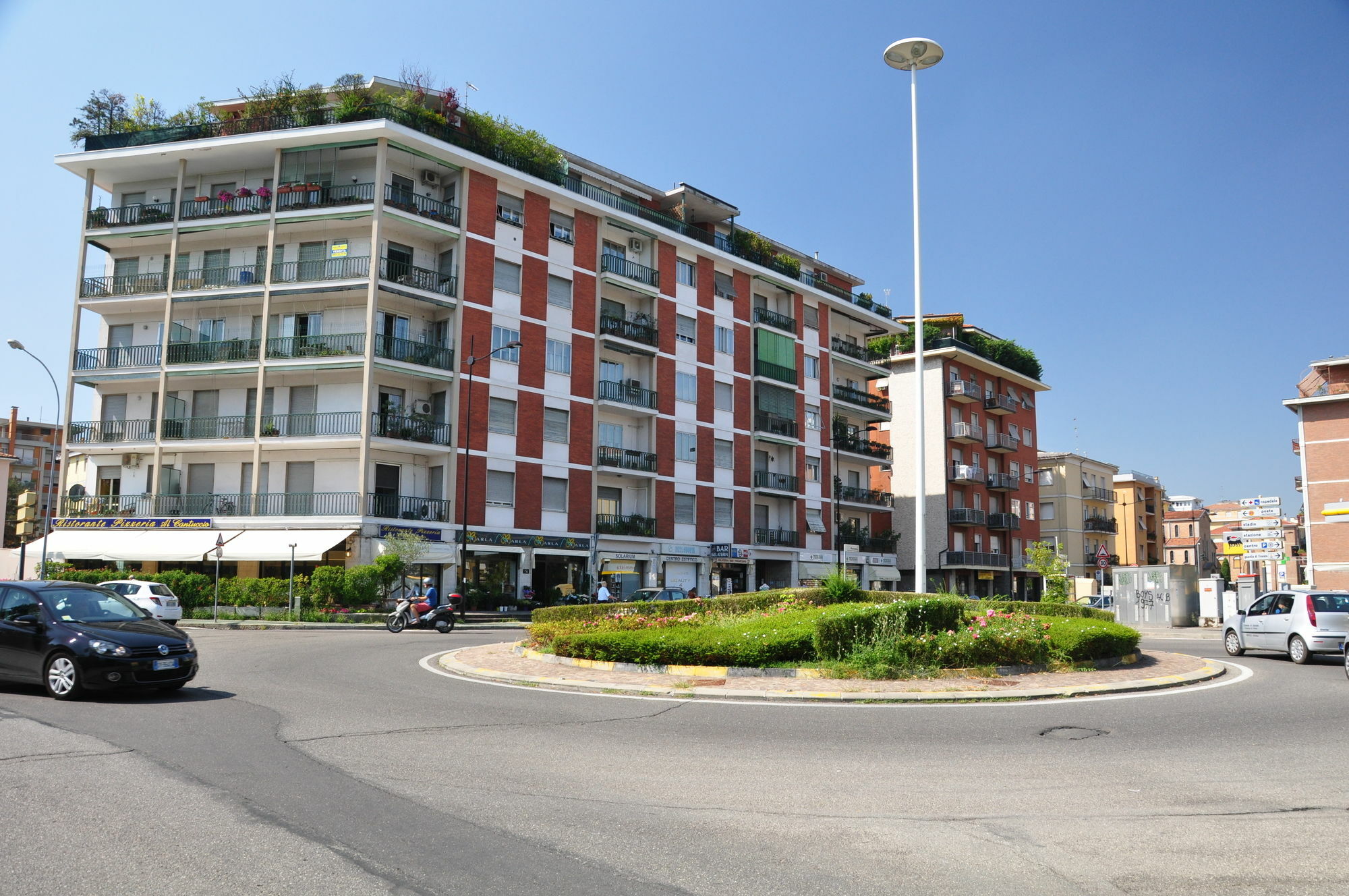 A Casa Di Franci Apartman Parma Kültér fotó
